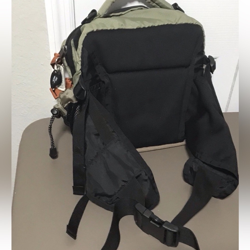 Coleman Exponent Hiking Waist Pack Bag 2 Bottles Adjustable Padded Green - Picture 3 of 16